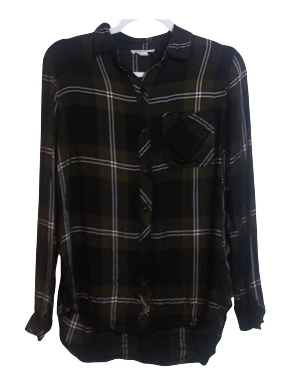 BeachLunchLounge Charley Plaid Black & Olive Button-Up Shirt Rayon Size Small